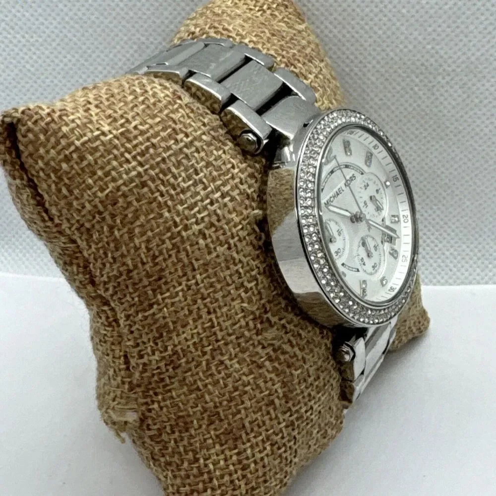 Michael Kors MK5353 Womens Silver Stainless Steel Analog Dial Wrist Watch JNA406